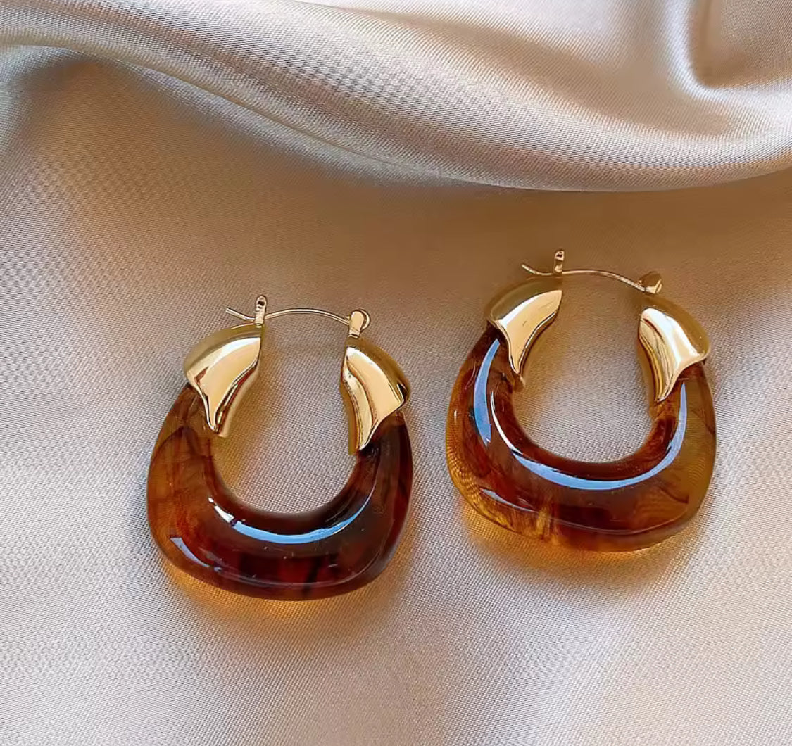 Earring brown gold
