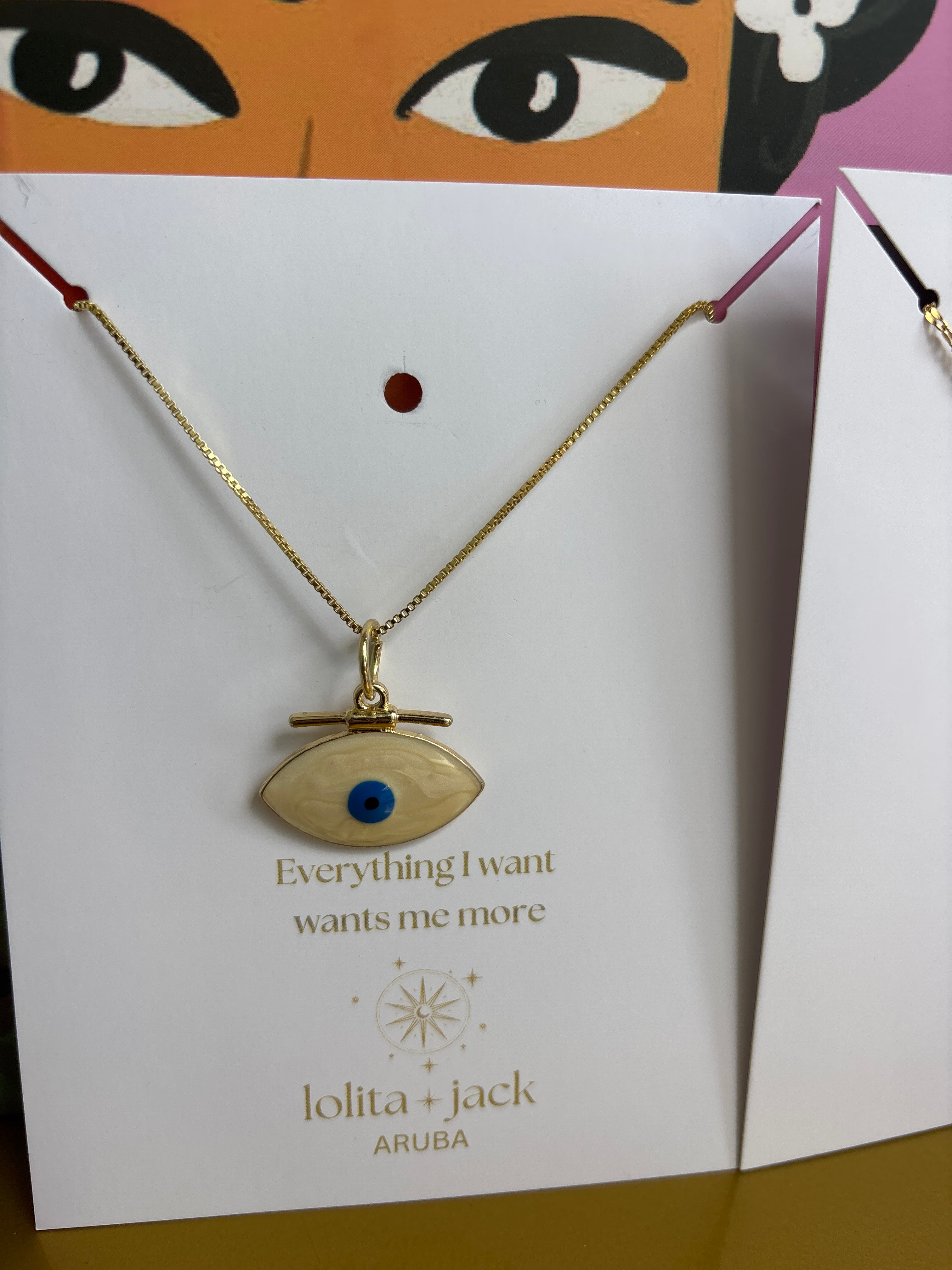 Necklace evil eye white