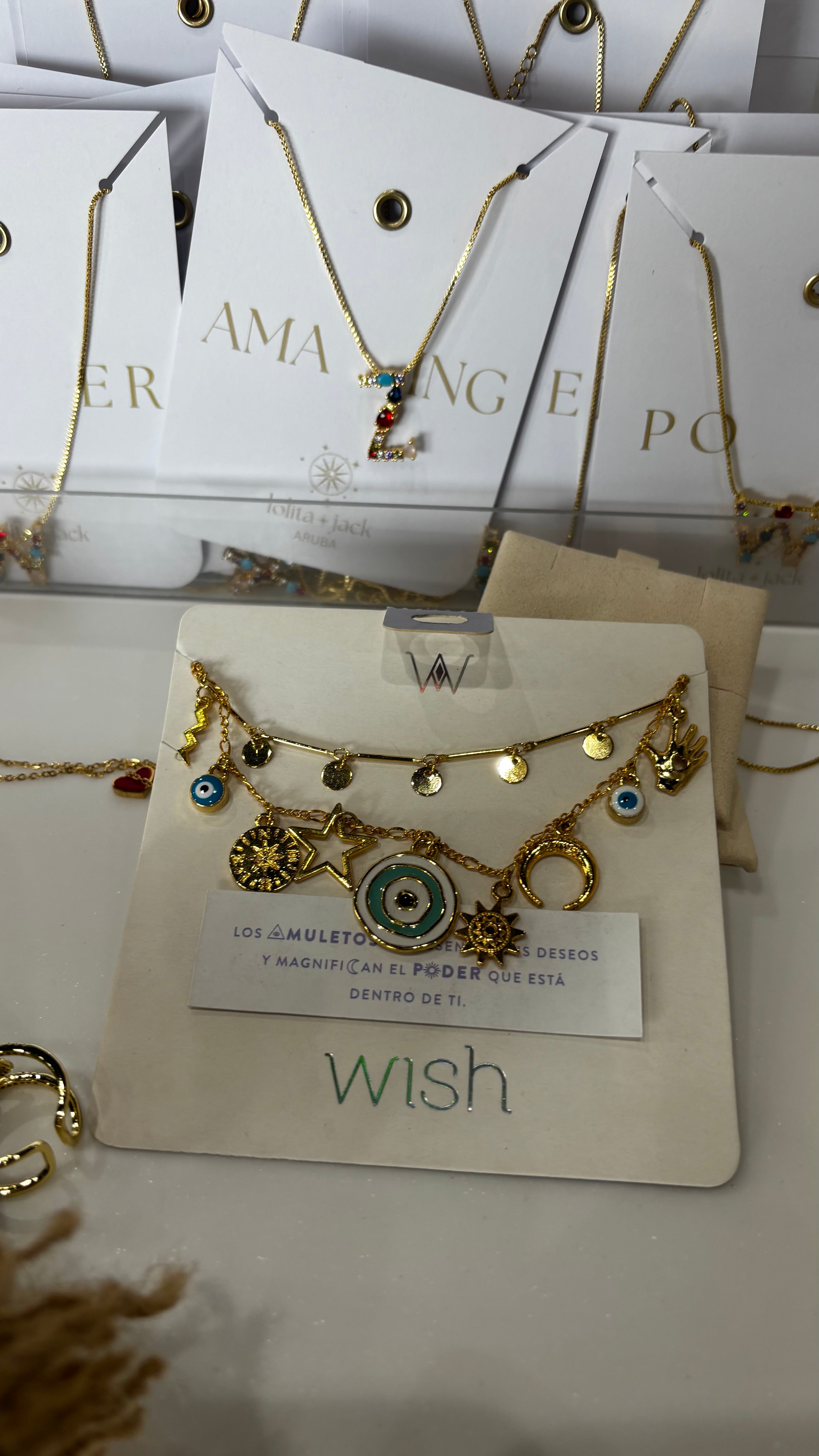 Necklace wish