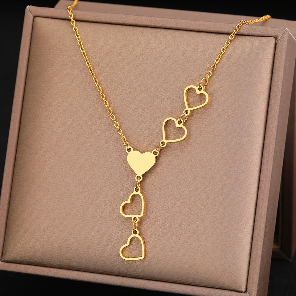 Necklace many hearts gold plated