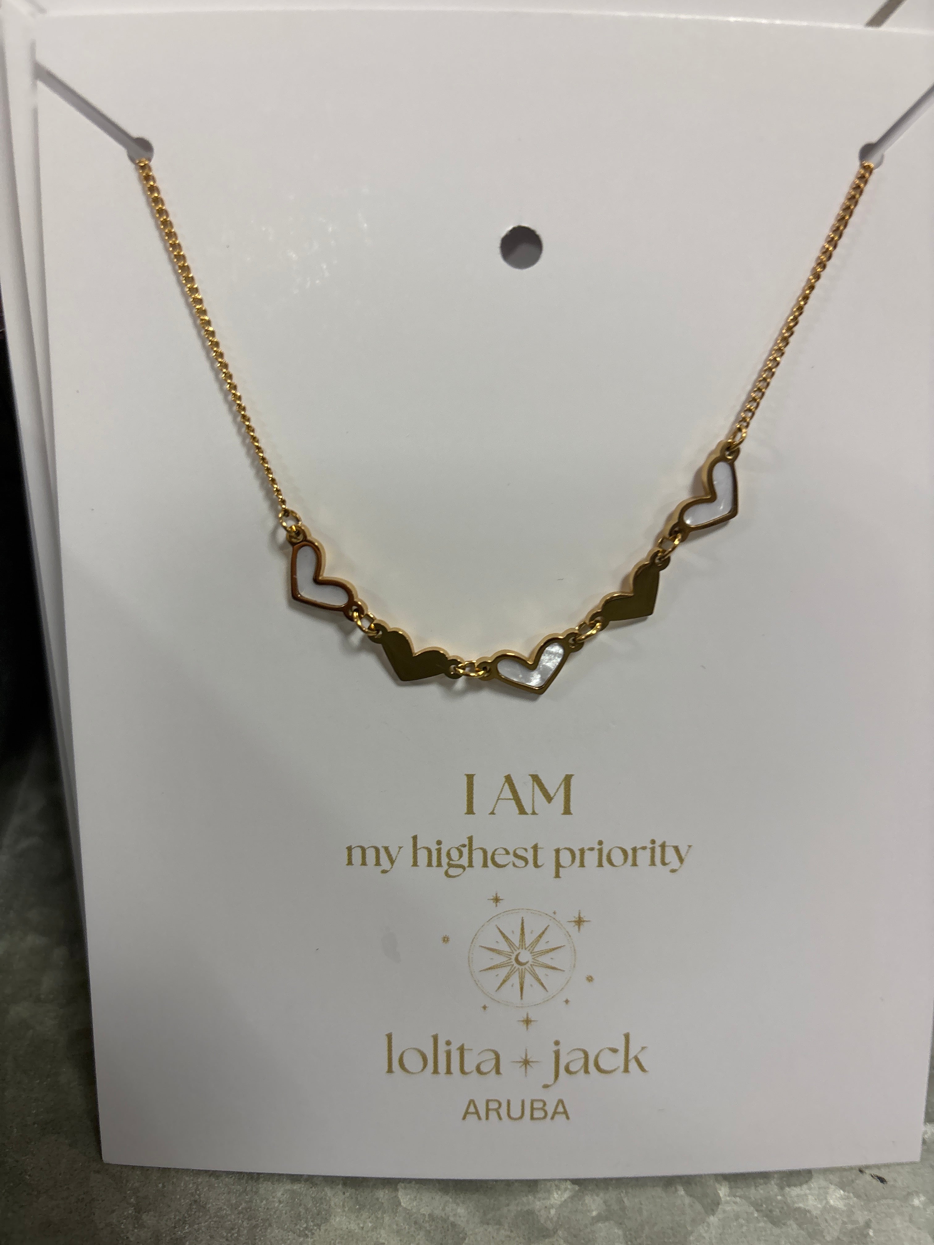 Necklace three hearts