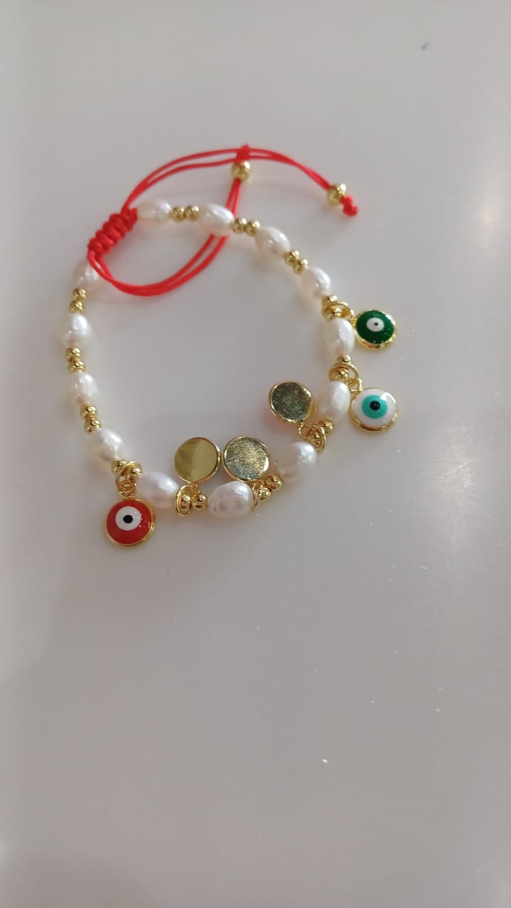 Bracelet pearl evil eye prndants