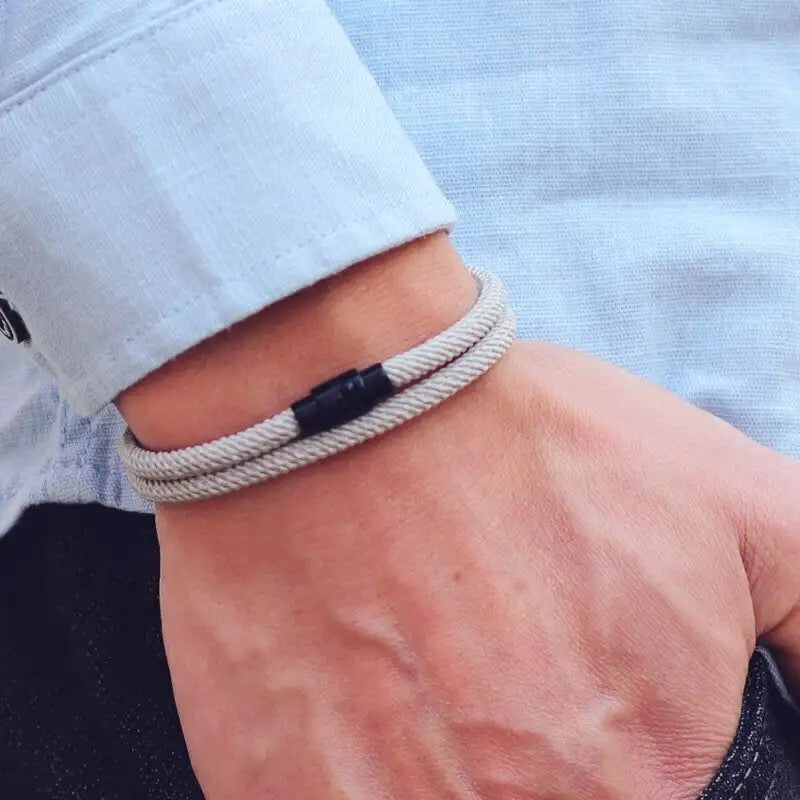 Bracelet cord gray