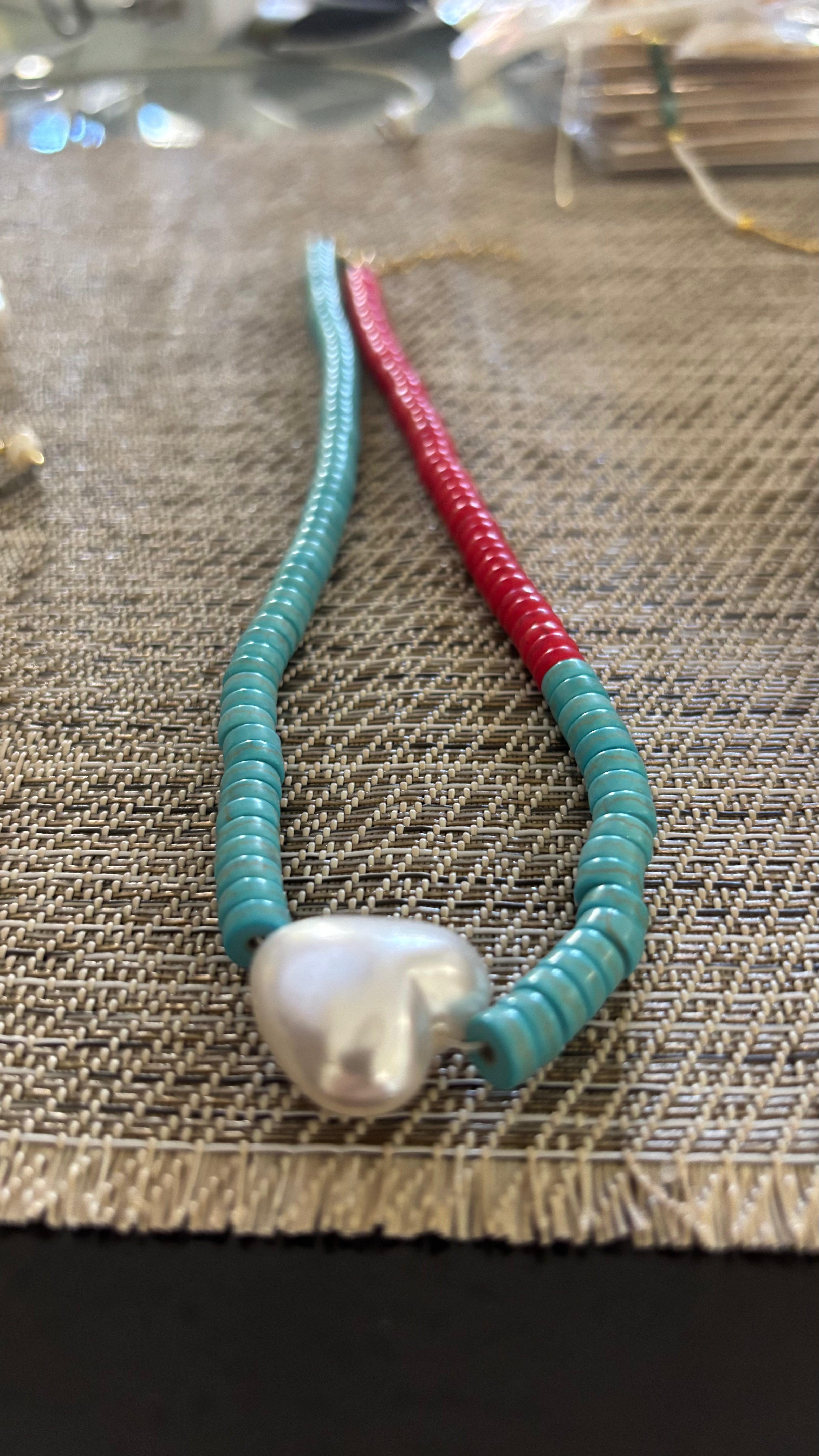 Necklace. red blue nacar heart