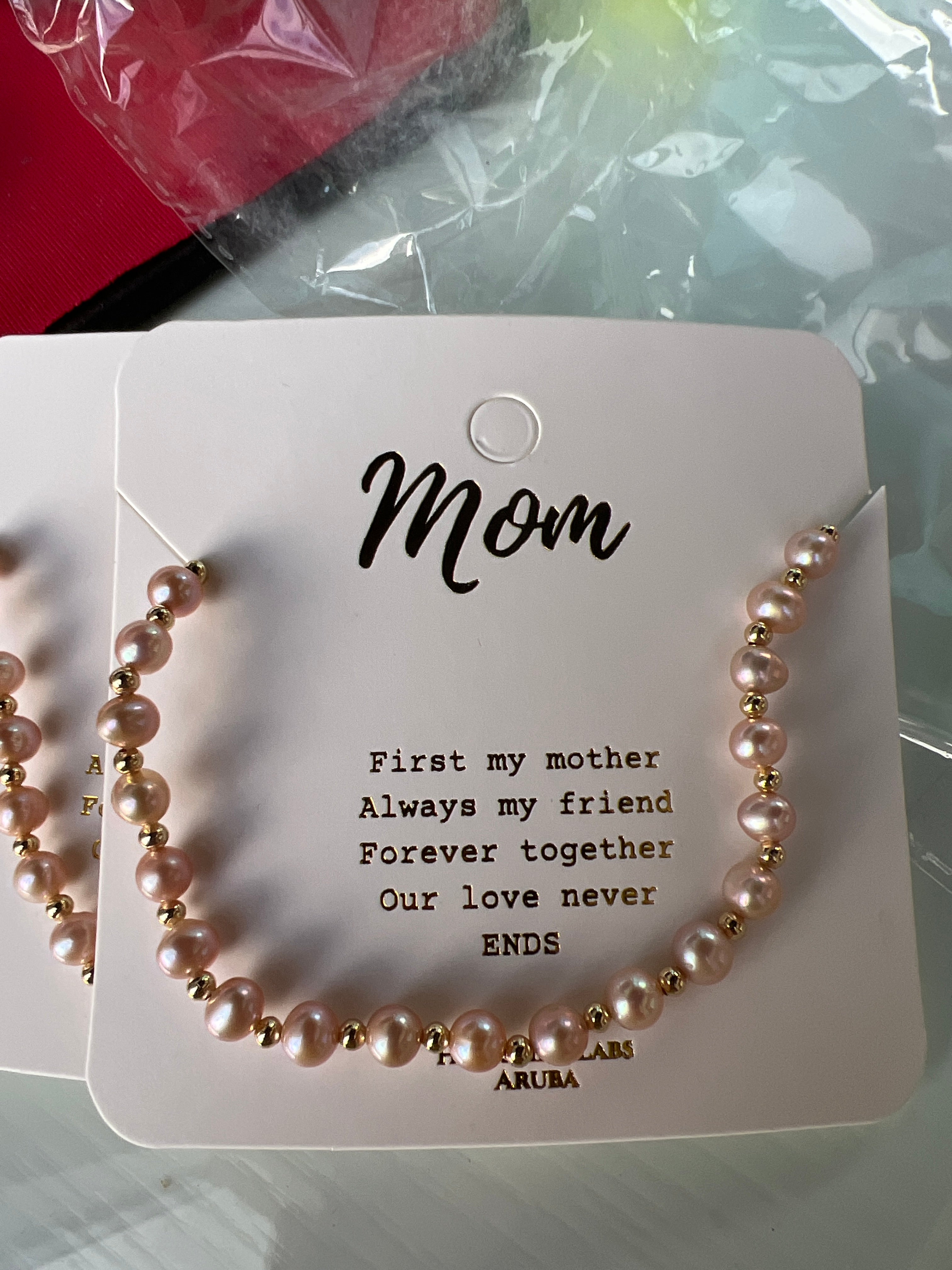 Mom bracelet card pink pearl